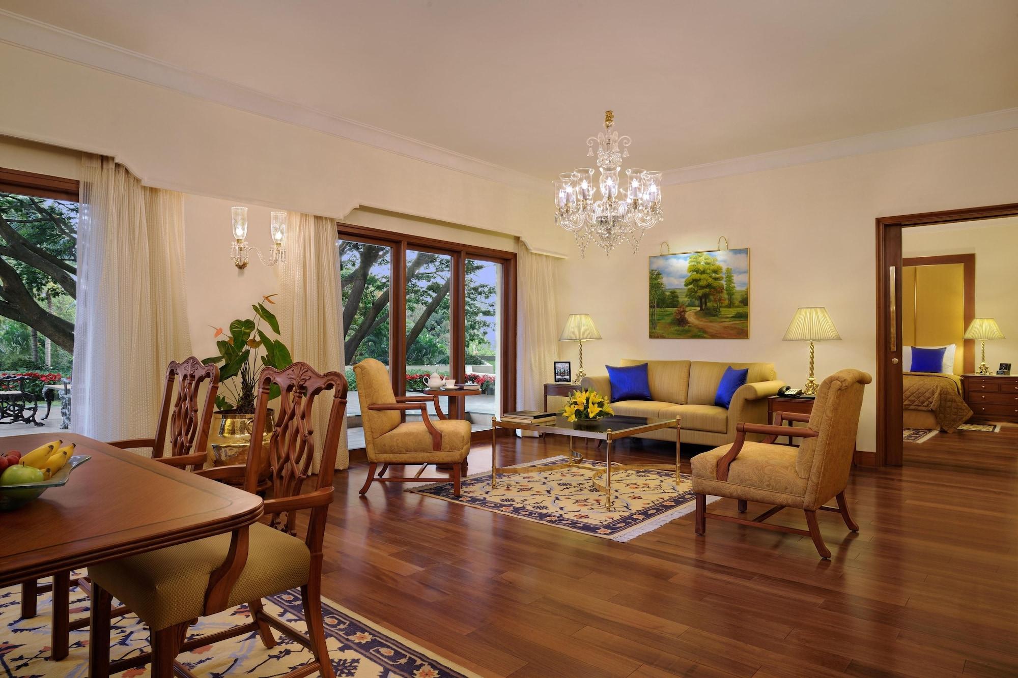 더 오베로이 벵갈루루 외부 사진 A suite at the Taj Bengal